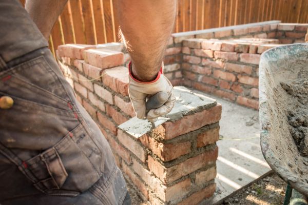 Brick Masonry Installation in Thousand Oaks
