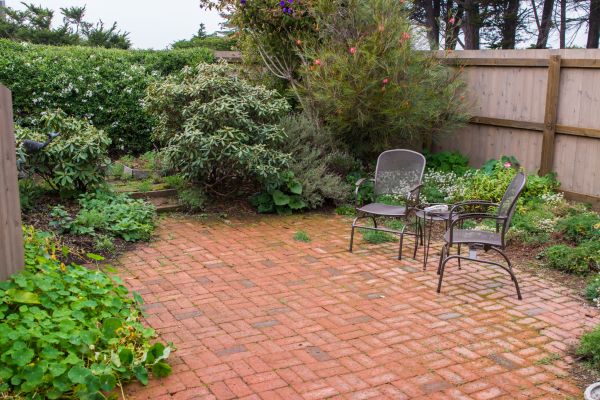 Brick Patio Repair in Thousand Oaks