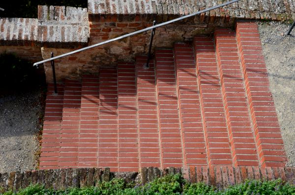 Brick Stairs Repair in Thousand Oaks