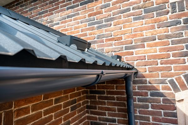 Brick Veneer Siding Installation in Thousand Oaks