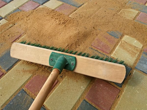 Outdoor Grout Repair in Thousand Oaks