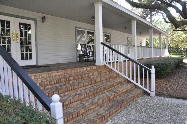 Brick Porch Installation in Thousand Oaks