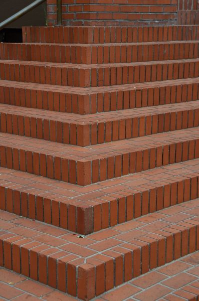 Staircase Brick Repair in Thousand Oaks